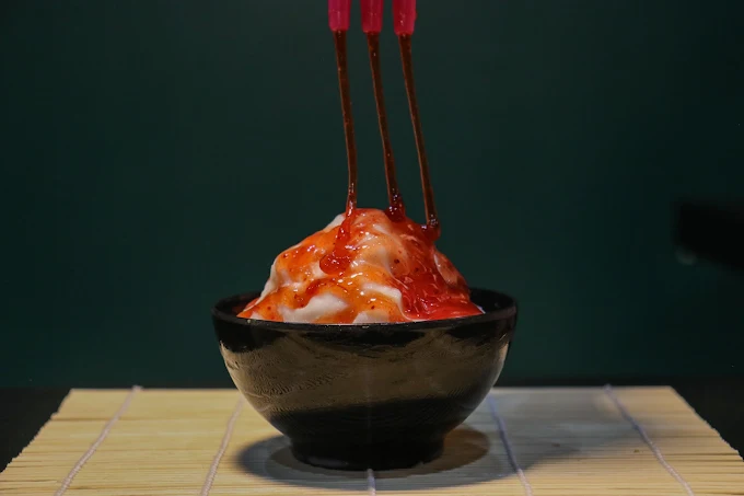 Strawberry bingsu